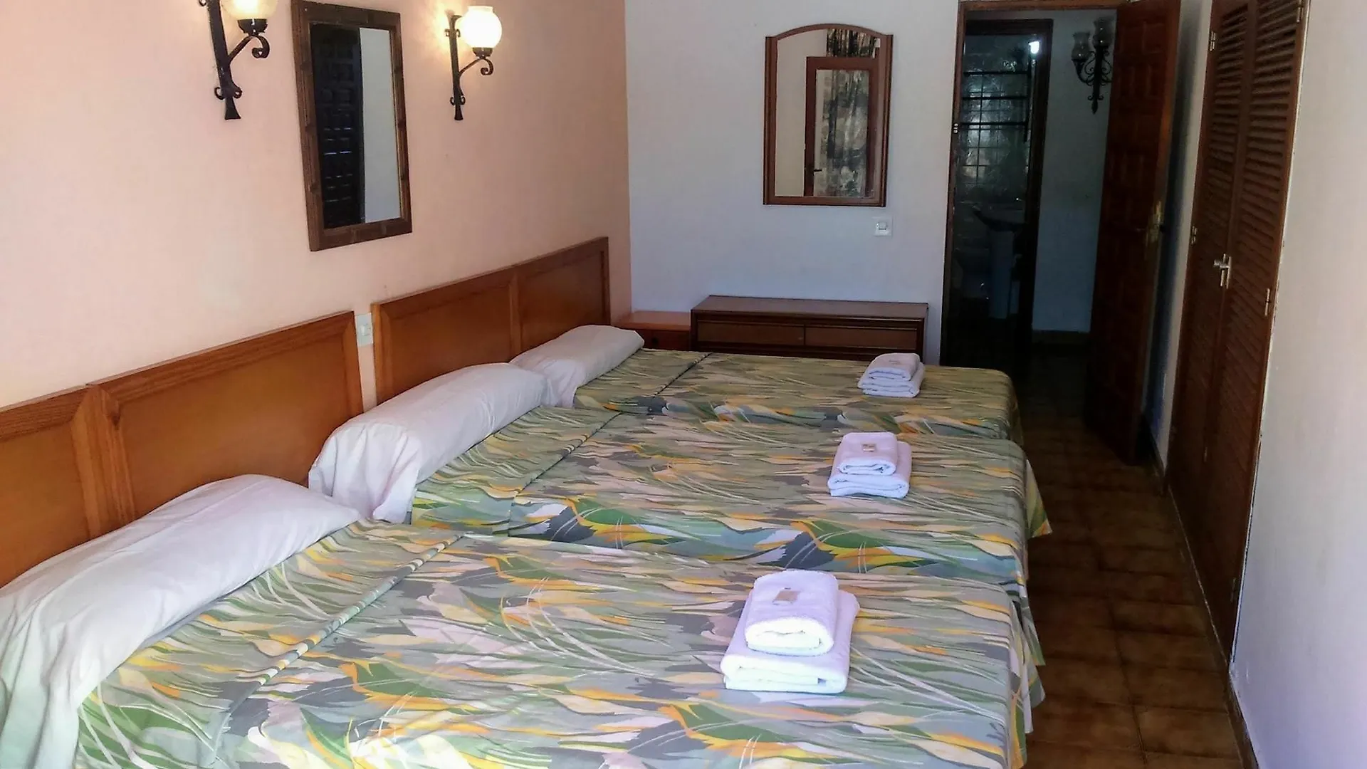 Villa With 7 Rooms In Sant Antoni De Portmany, With Private Pool, Encl