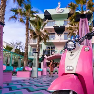 Wi-ki-woo Boutique San Antonio (Ibiza)